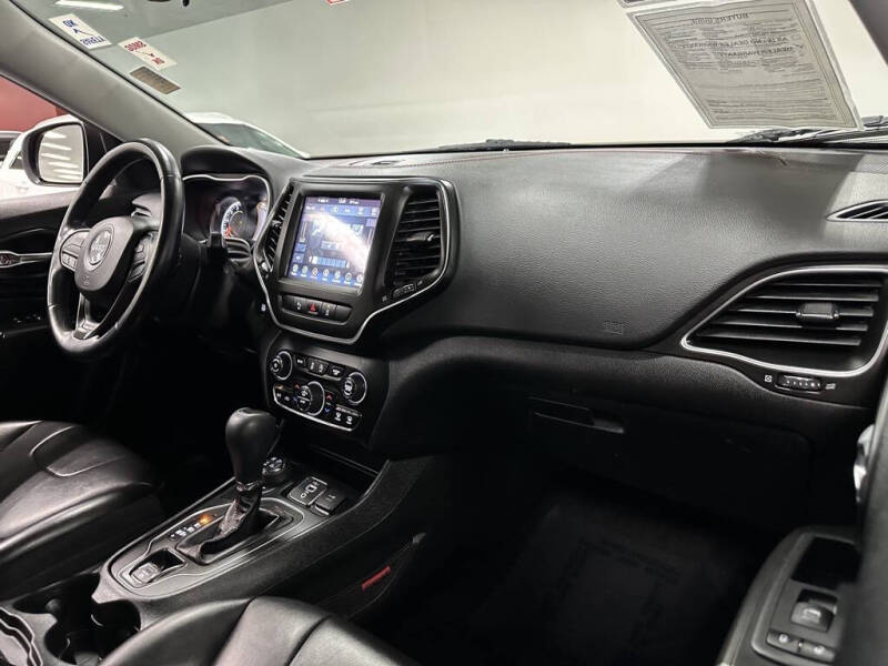 2021 Jeep Cherokee Trailhawk