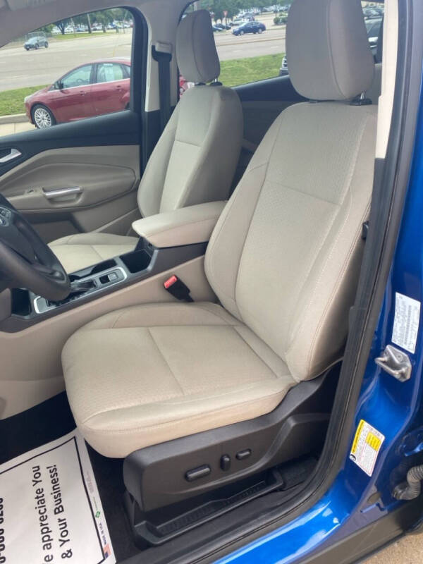 2019 Ford Escape SE