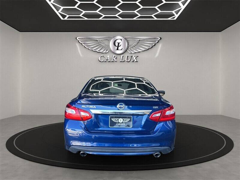 2016 Nissan Altima 2.5 SR