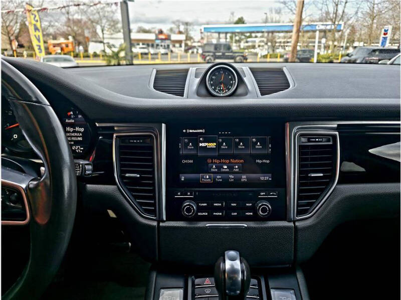 2018 Porsche Macan