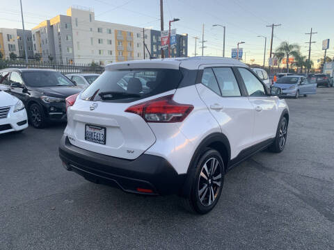 2018 Nissan Kicks SV
