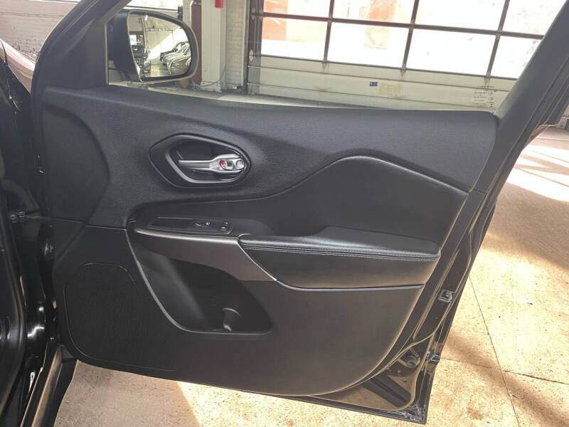 2019 Jeep Cherokee Latitude