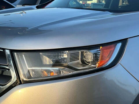 2017 Ford Edge SE