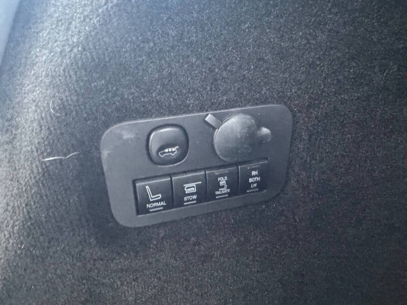 2014 Lincoln MKT Ecoboost