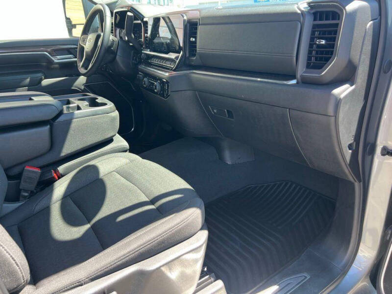 2025 Chevrolet Silverado 3500HD