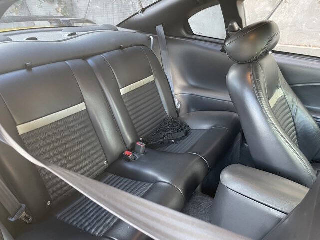 2004 Ford Mustang Mach 1 Premium