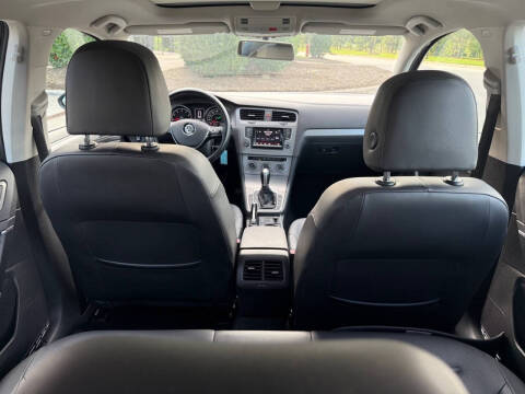 2015 Volkswagen Golf TSI S