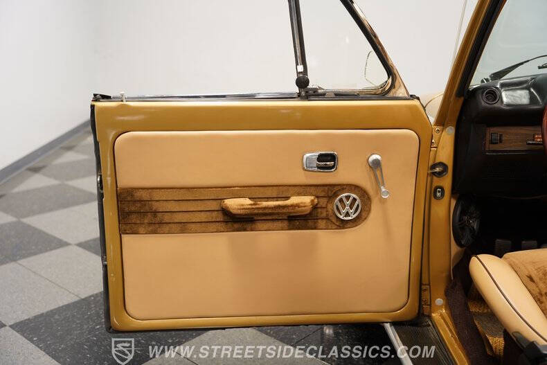 1974 Volkswagen Super Beetle