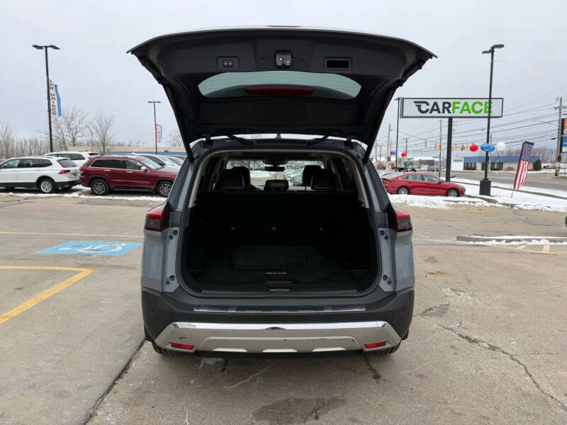 2022 Nissan Rogue Platinum