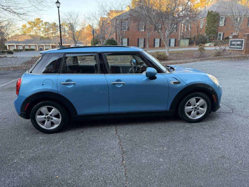 2017 MINI Hardtop 4 Door Cooper