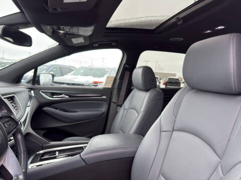 2024 Buick Enclave Essence