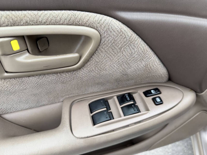 2001 Toyota Camry CE