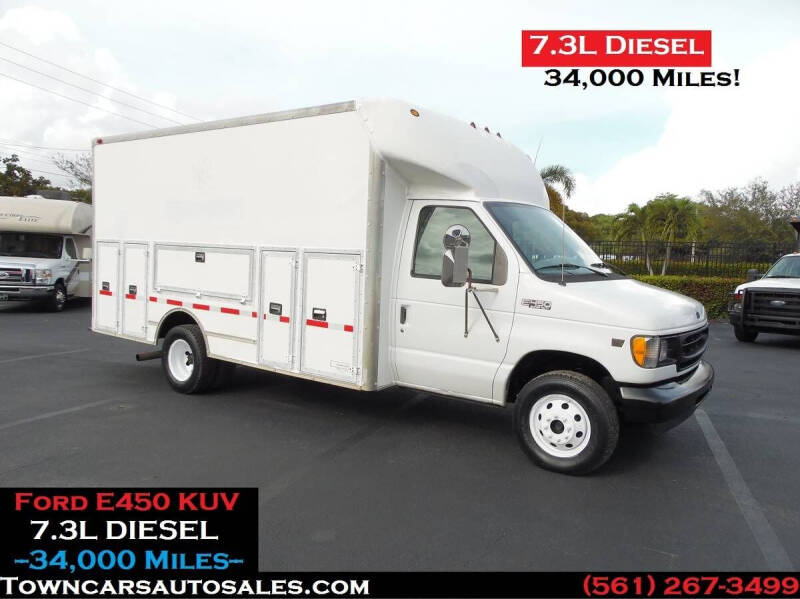 2002 Ford E-450 for sale at Town Cars Auto Sales in West Palm Beach FL