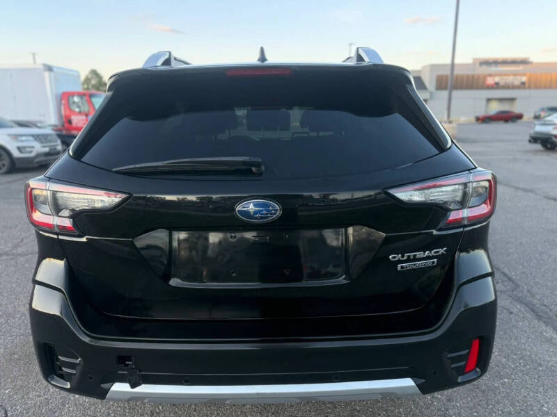 2022 Subaru Outback Touring