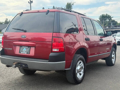 2004 Ford Explorer XLS