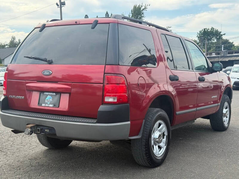 2004 Ford Explorer XLS