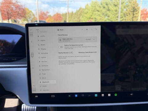 2021 Tesla Model S Plaid