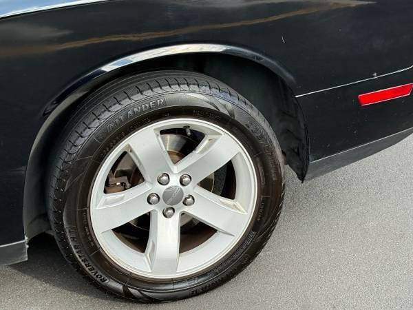 2014 Dodge Challenger SXT