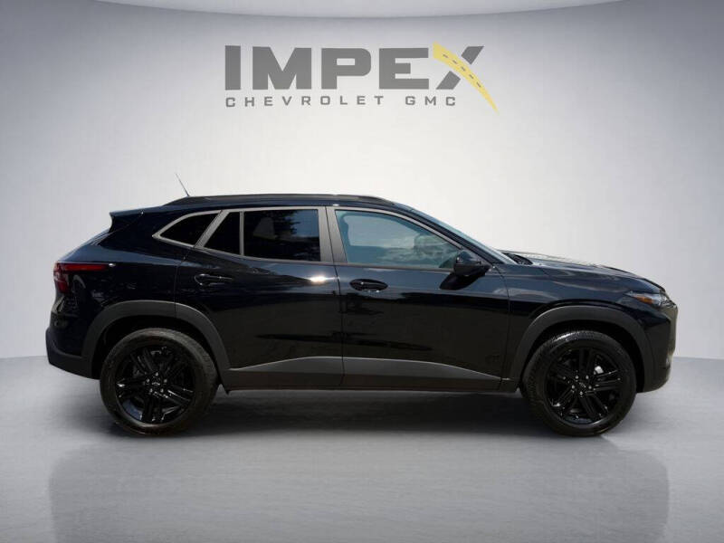 2026 Chevrolet Trax Activ - Photo 6