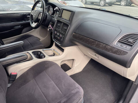 2013 Dodge Grand Caravan SXT