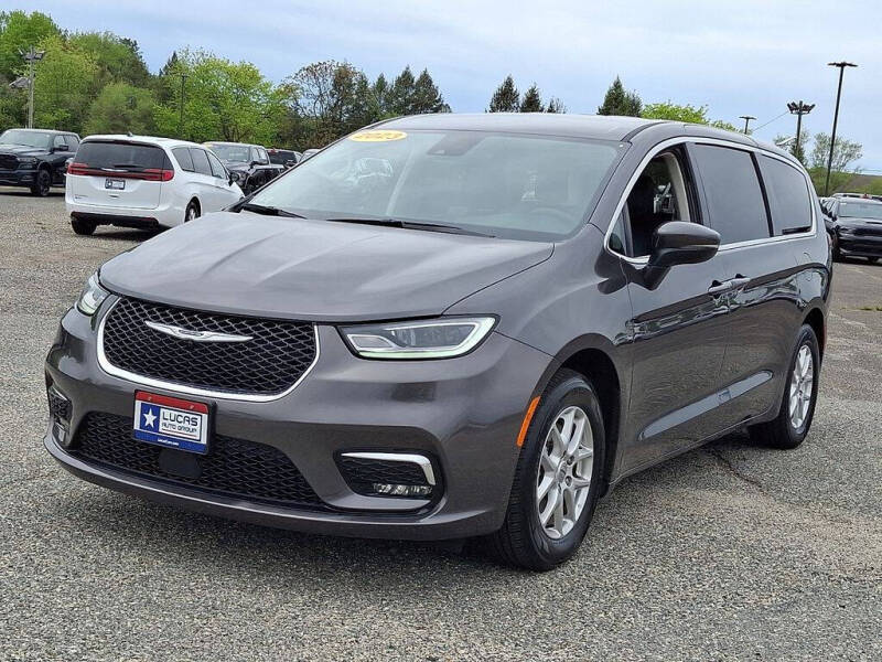 2023 Chrysler Pacifica Touring L