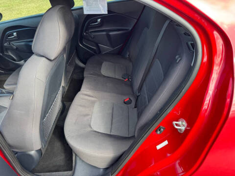 2017 Kia Rio 5-Door LX