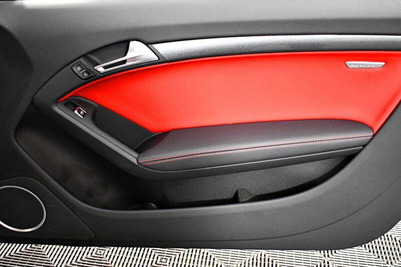 2015 Audi RS 5 4.2 quattro