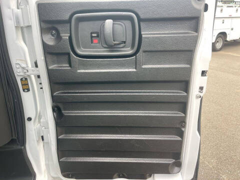 2023 GMC Savana 2500