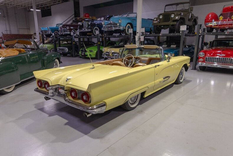 1959 Ford Thunderbird