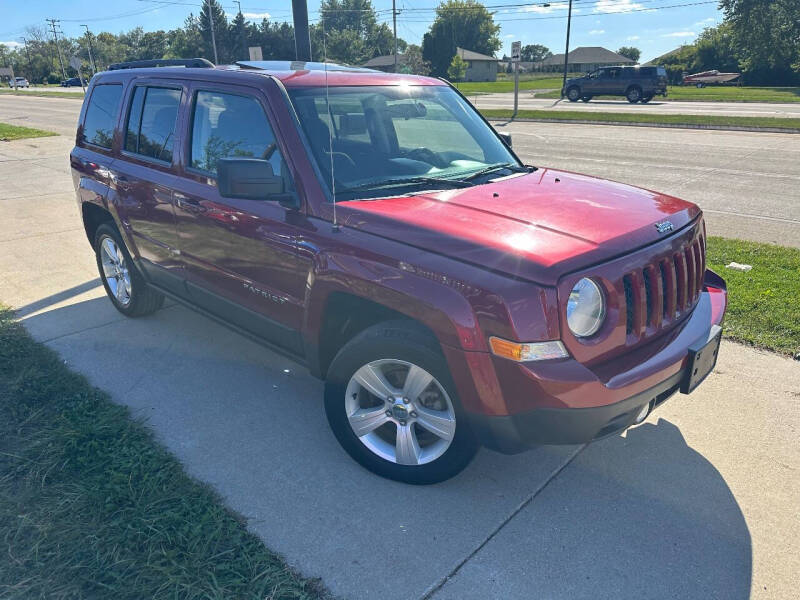 Used 2014 Jeep Patriot Latitude with VIN 1C4NJRFB0ED792084 for sale in Oak Creek, WI