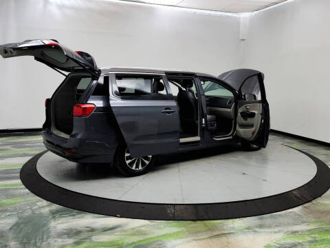 2016 Kia Sedona SX