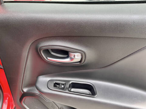 2022 Jeep Renegade (Red) Edition