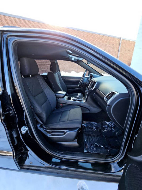 2021 Jeep Grand Cherokee Laredo E