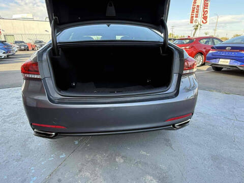 2016 Hyundai Genesis