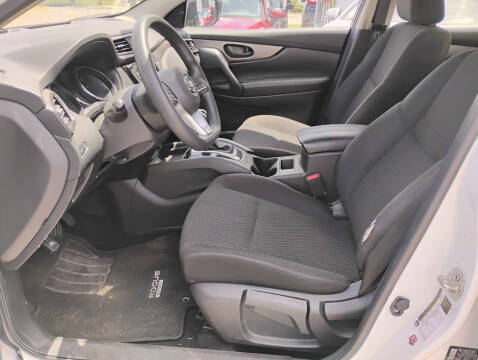 2022 Nissan Rogue Sport S