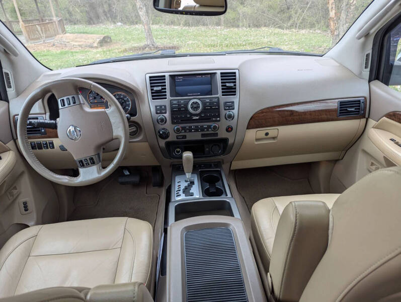 2011 Nissan Armada Platinum