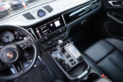 2023 Porsche Macan S