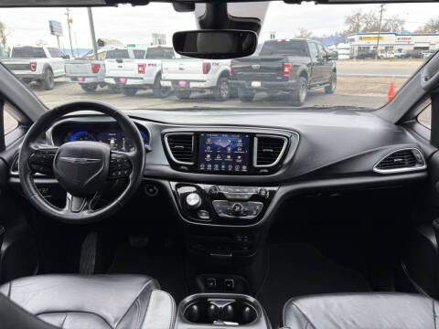 2019 Chrysler Pacifica Touring L Plus