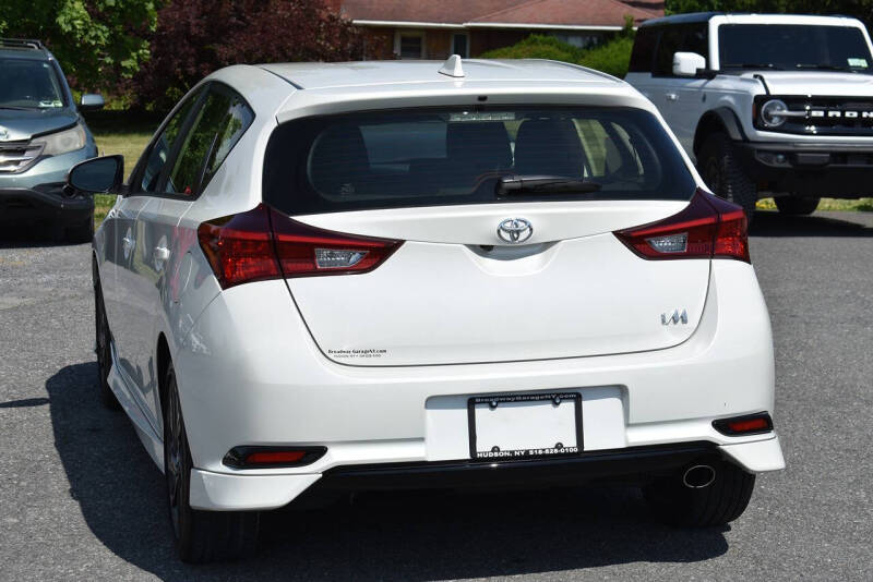 2017 Toyota Corolla iM