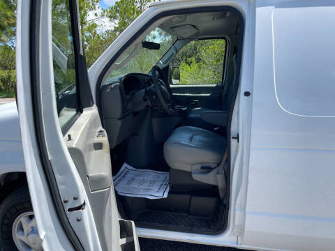 2008 Ford E-Series E-250