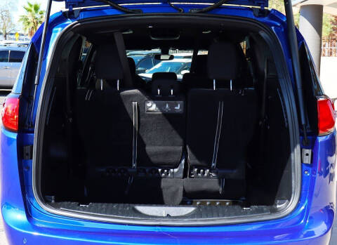 2020 Chrysler Pacifica Touring