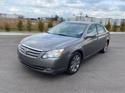 2007 Toyota Avalon for sale at Clutch Motors in Lake Bluff IL