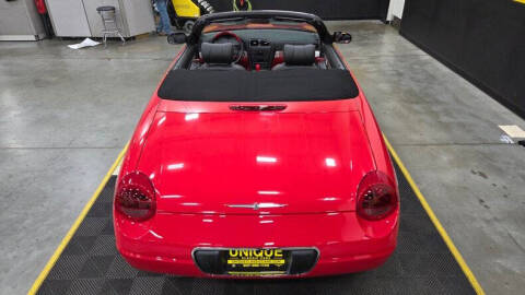 2002 Ford Thunderbird Deluxe