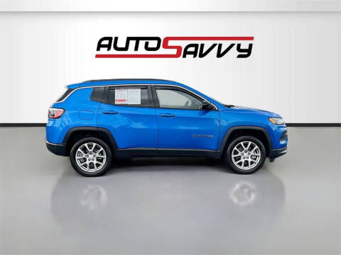 2023 Jeep Compass Latitude Lux