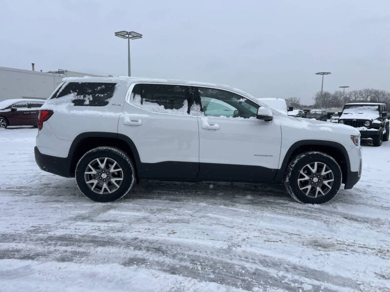 2023 GMC Acadia SLE
