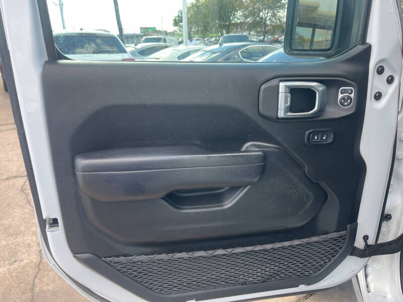 2023 Jeep Gladiator Willys