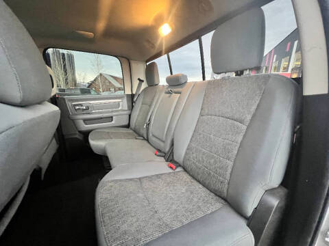 2017 RAM 1500 Big Horn