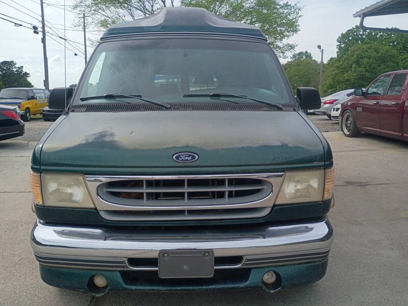 1999 Ford E-Series
