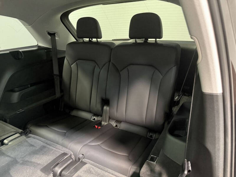 2023 Audi Q7 quattro Premium 45 TFSI