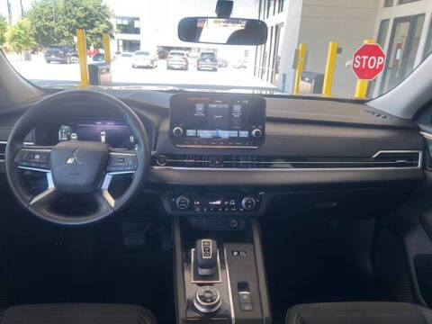 2023 Mitsubishi Outlander PHEV